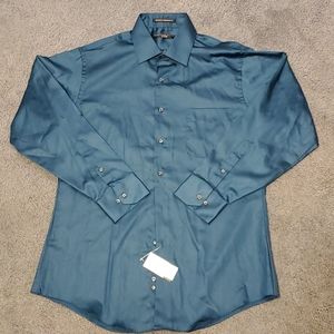 🌠3/$12 or FREE🌠 NWT royal blue dress shirt